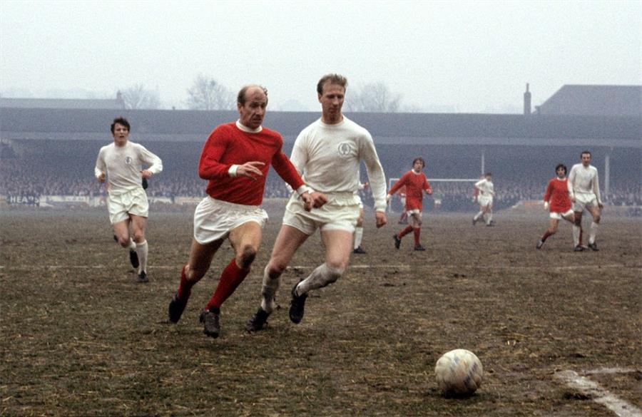 足坛十大巨星图片,世界足坛史上十大足球巨星