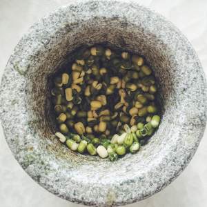 做绿豆糕绿豆要去皮吗,绿豆糕绿豆去皮妙招