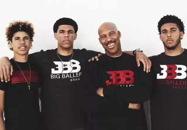 鲍尔是自己合作过最好的控卫?詹姆斯“可能”这个词语用得真好