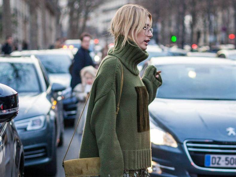 毛衣穿搭满大街？还得靠品质打败平庸