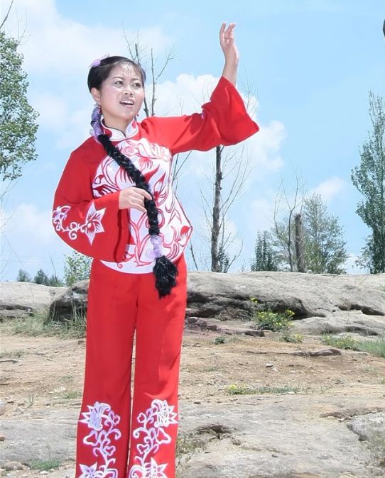 崔苗山丹丹花开红艳艳完整版,崔苗歌曲梦中的山丹丹简谱