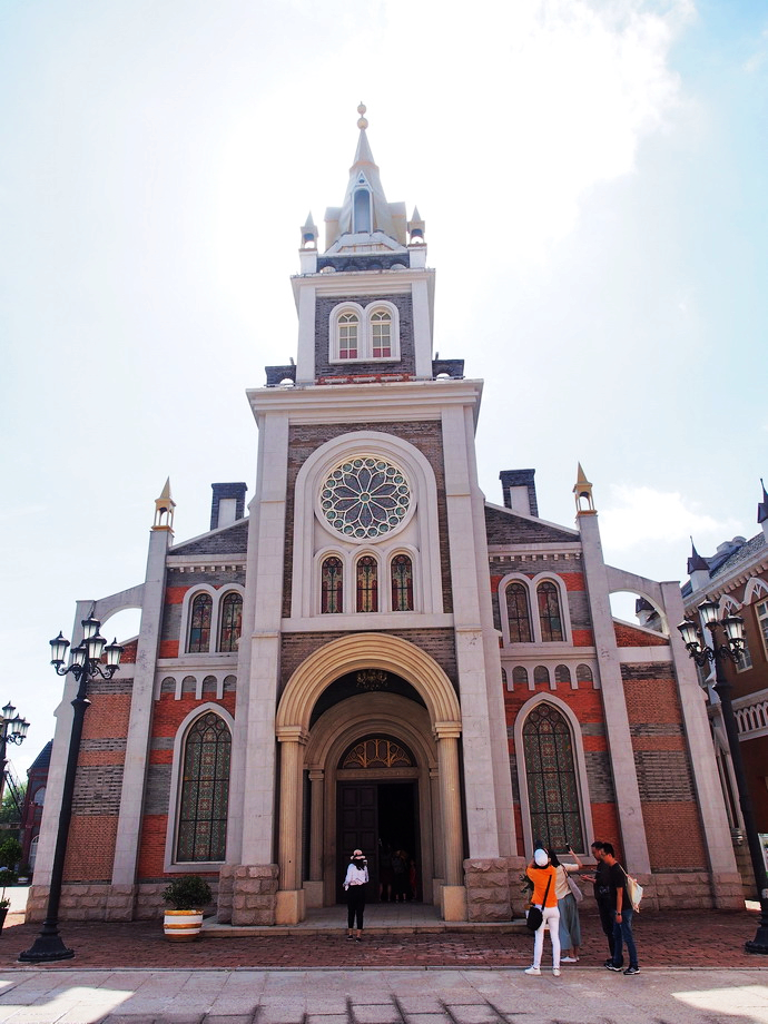 周末去游览影视城,影视城周末游玩