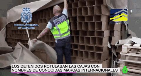 震惊！进口假奶粉只卖中国人！你还敢信赖海外代购吗？