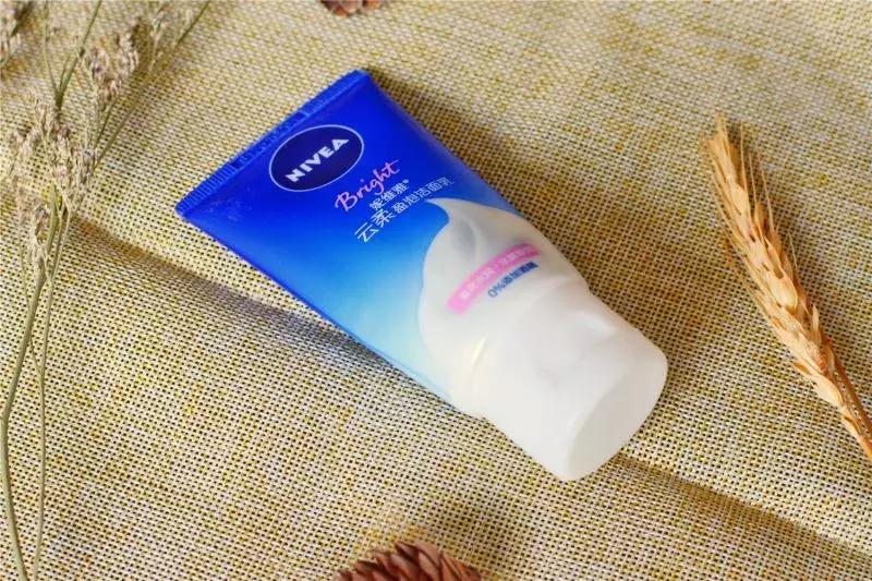 测评洗面奶哪一款好用,洗面奶哪一款好用测评