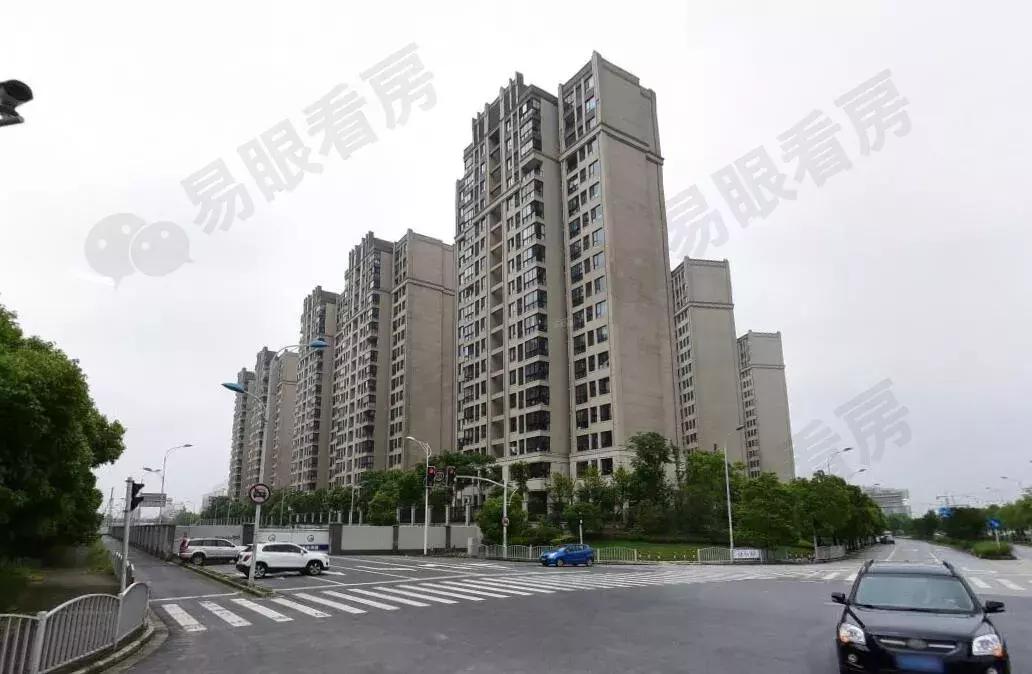 这个外环旁太过成熟的小镇并不适合购买？