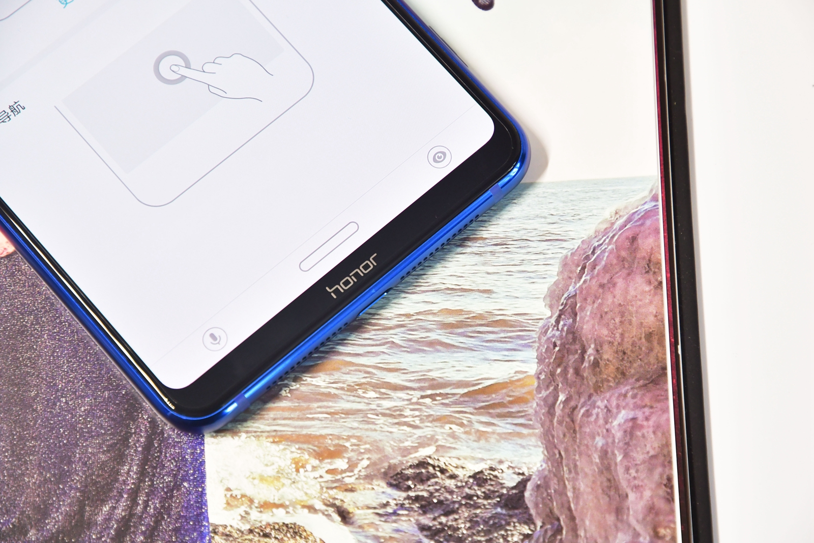 荣耀note10搭载6.95寸amoled屏,2023年荣耀note10还值得买吗