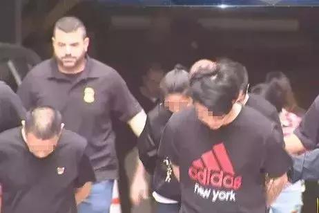 lv的包包在美国能便宜多少,lvcoach包包