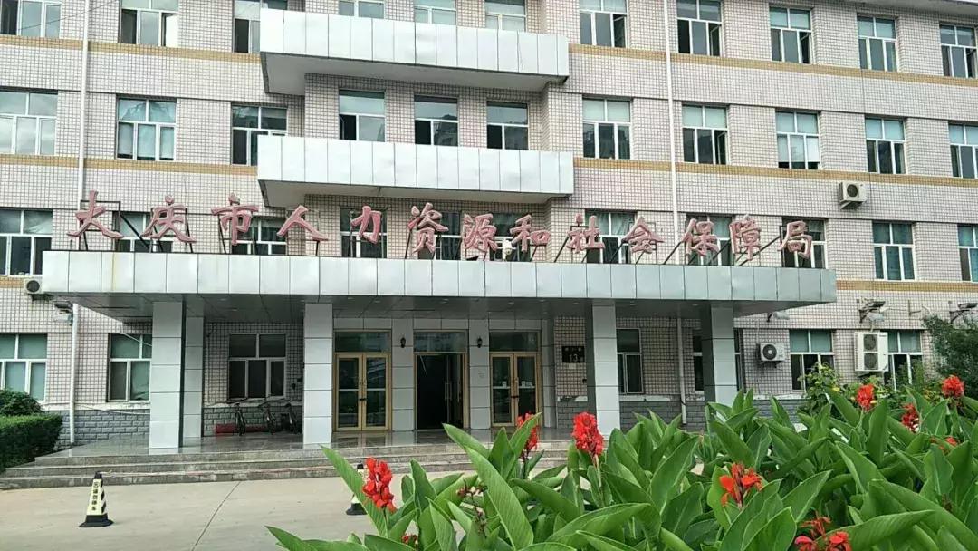 新生儿先天性肠闭锁要多少手术费,婴儿先天性心脏病手术费能报销吗