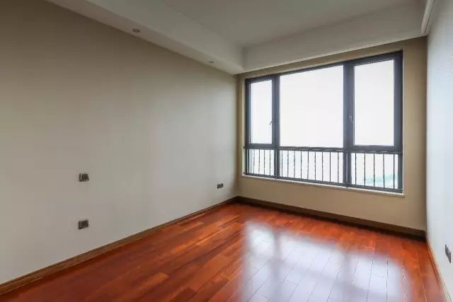 仁恒江湾天成380㎡，河西最顶级大平层！客厅开间层高逆天……