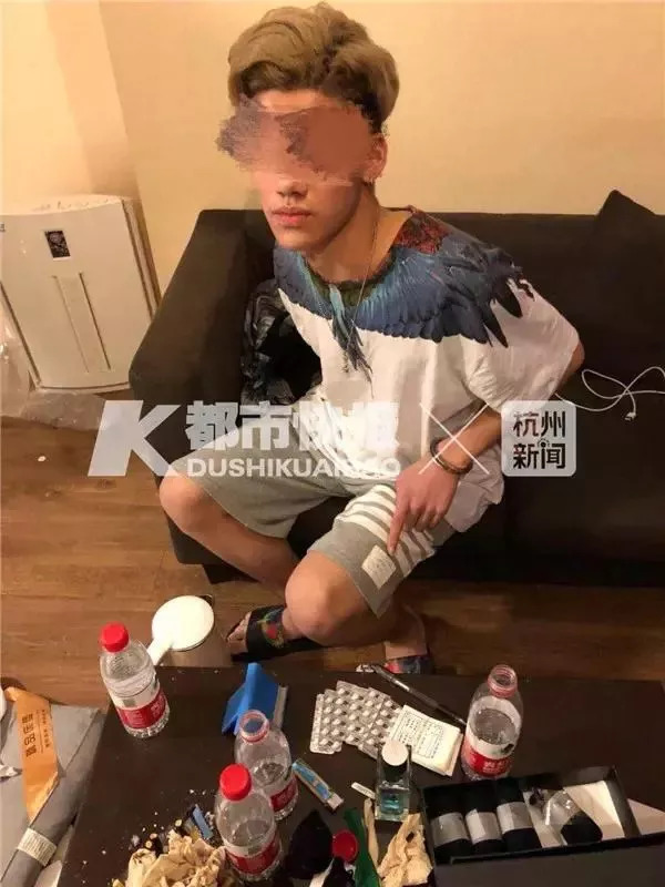 常见有毒性的药片,无毒害的小药片