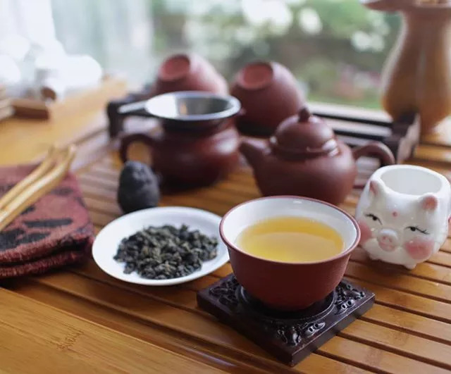 真正的紫砂壶全手工,紫砂壶全手工和半手工的收藏价值