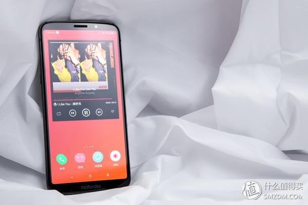 摩托罗拉motoz3测试,摩托罗拉motoz3开箱