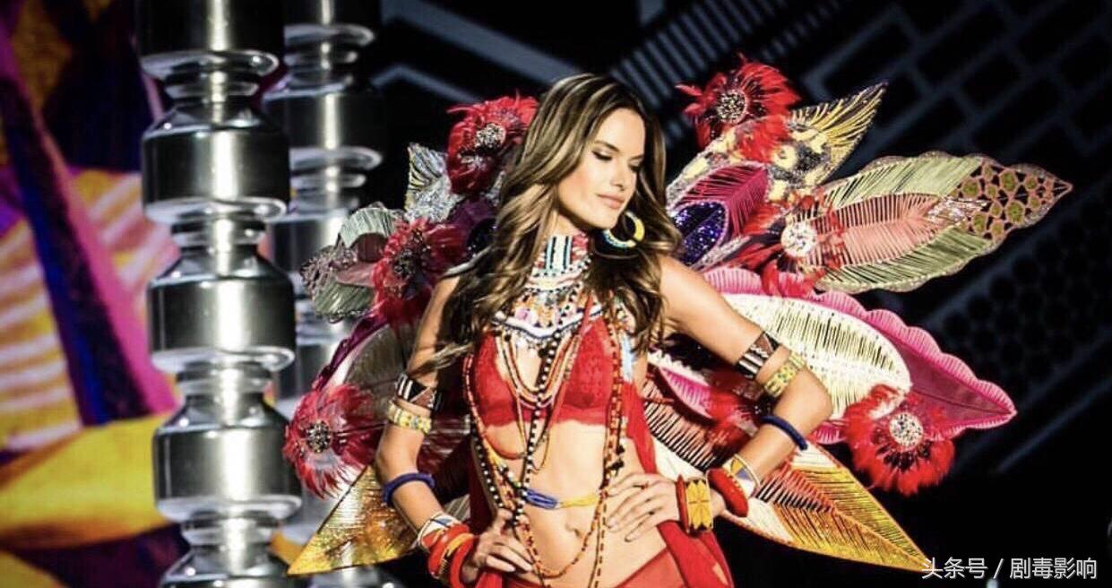 宸磋タ瓒呮āfernandatavares,宸磋タ瓒呮ālarissamarchiori韬珮