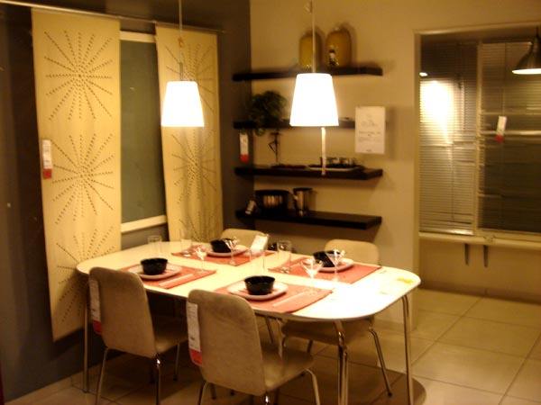 穷人买不起富人看不上的车,穷人买不起富人用不上的家具