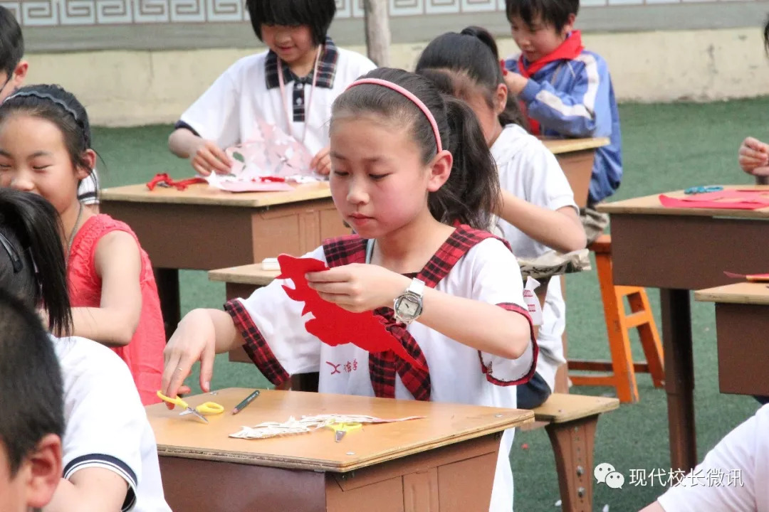 「聚焦」幸福满满的杏东小学——与太原市杏花岭区杏东小学校长耿凤红谈幸福