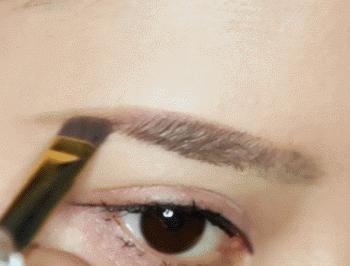 50岁画眉毛眉形怎么画比较好看,如何根据自己的脸型画合适的眉毛