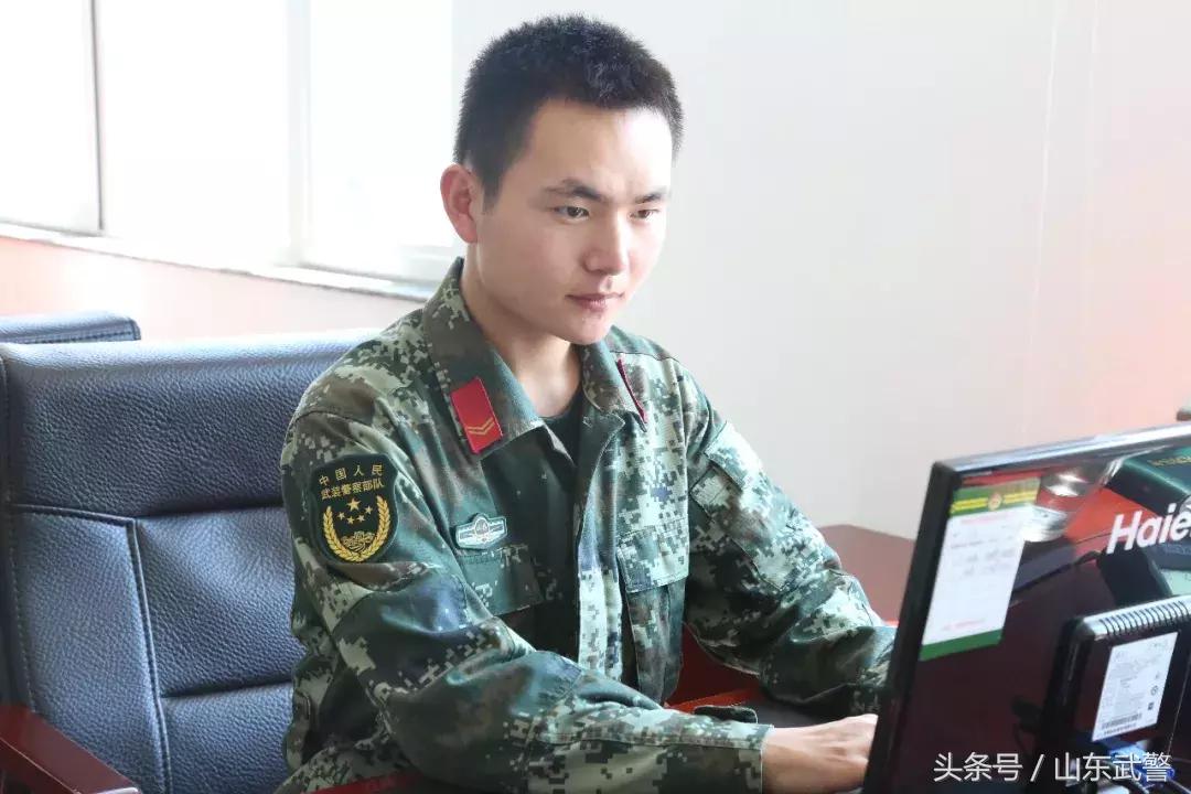 军营之星致敬英雄,退伍季老兵泪别迷彩青春