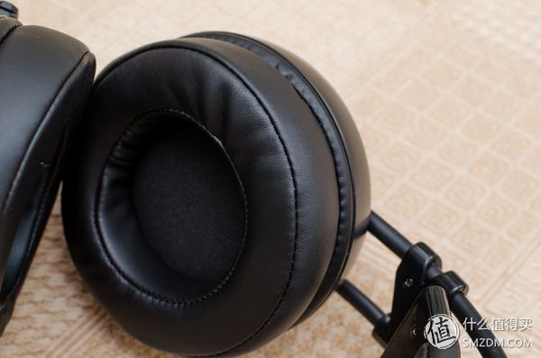 富勒100耳机,几款价格低高性能的游戏蓝牙耳机