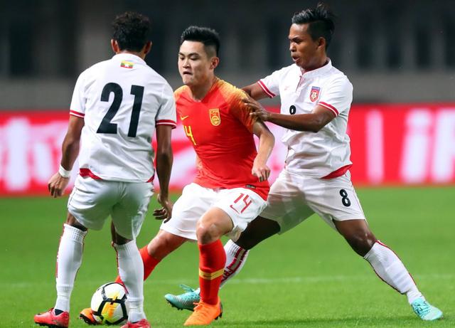 张玉宁回击一事再升级,张玉宁回击