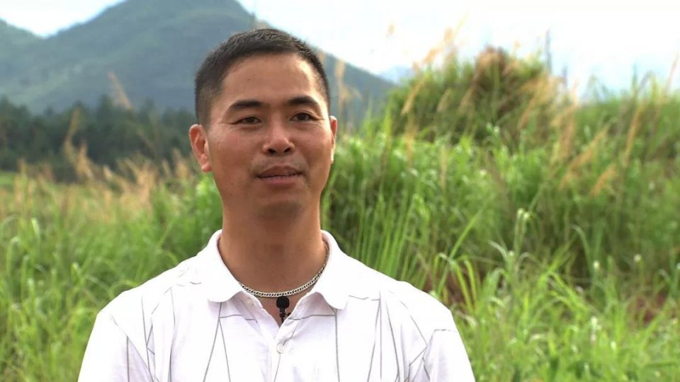 人赚他赔，人赔他赚？这个农业门外汉是怎么做的生意？