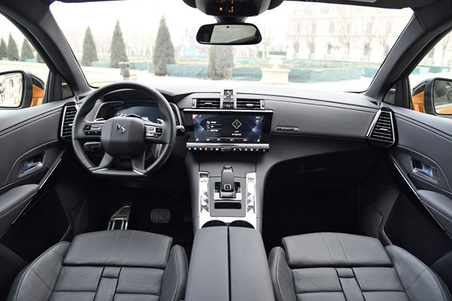 法系中大型suv10万,法系suv新旗舰