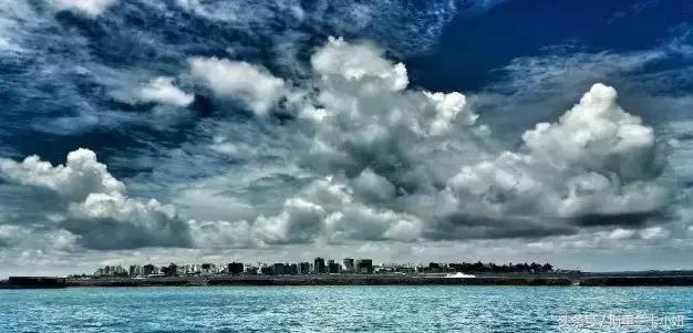 椹皵浠ｅか绂诲鐜囨渶楂樼殑鍥藉,澶╁爞鑳屽悗