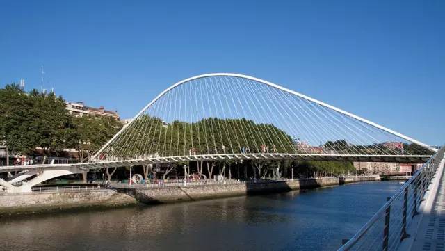 「欣赏」从1891年到2015年的125座建筑