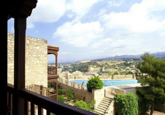 西班牙宫殿风景酒店,亚洲唯一的城堡酒店