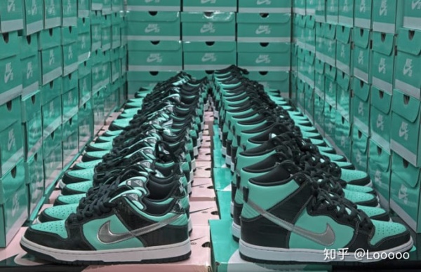 滑板鞋有什么特性,滑板鞋最火的是哪一款