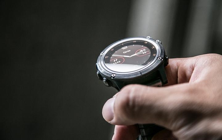 佳明手表garminactive5怎么用,佳明手表fenix5plus功能介绍