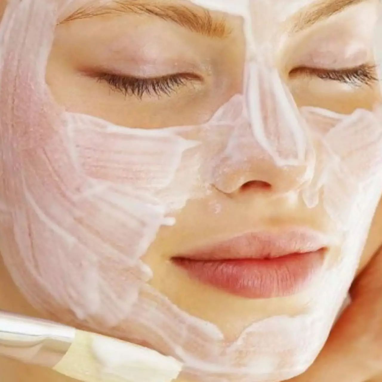 范冰冰佟丽娅红色礼服,范冰冰佟丽娅红毯造型