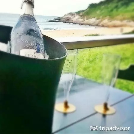 必去的十大海滩,全球最美的六大海滩