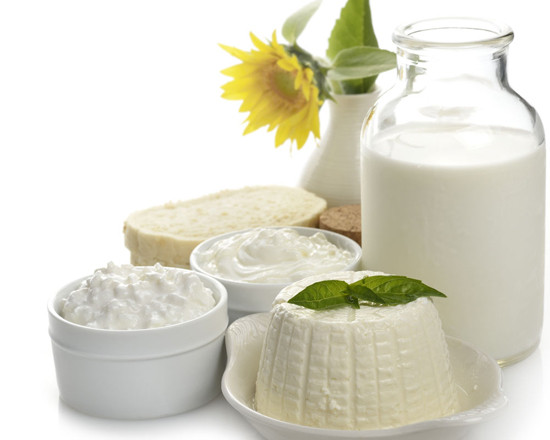 波兰山羊奶滋润修护面霜,保湿山羊奶