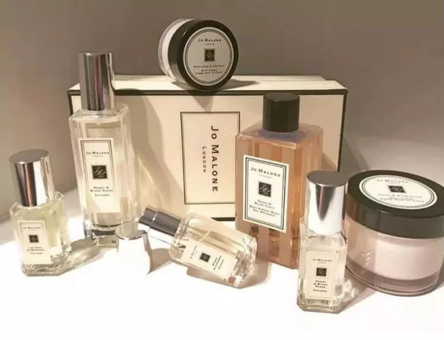 六款超好闻又留香持久的沐浴露,既能美白香味又好闻的平价沐浴露