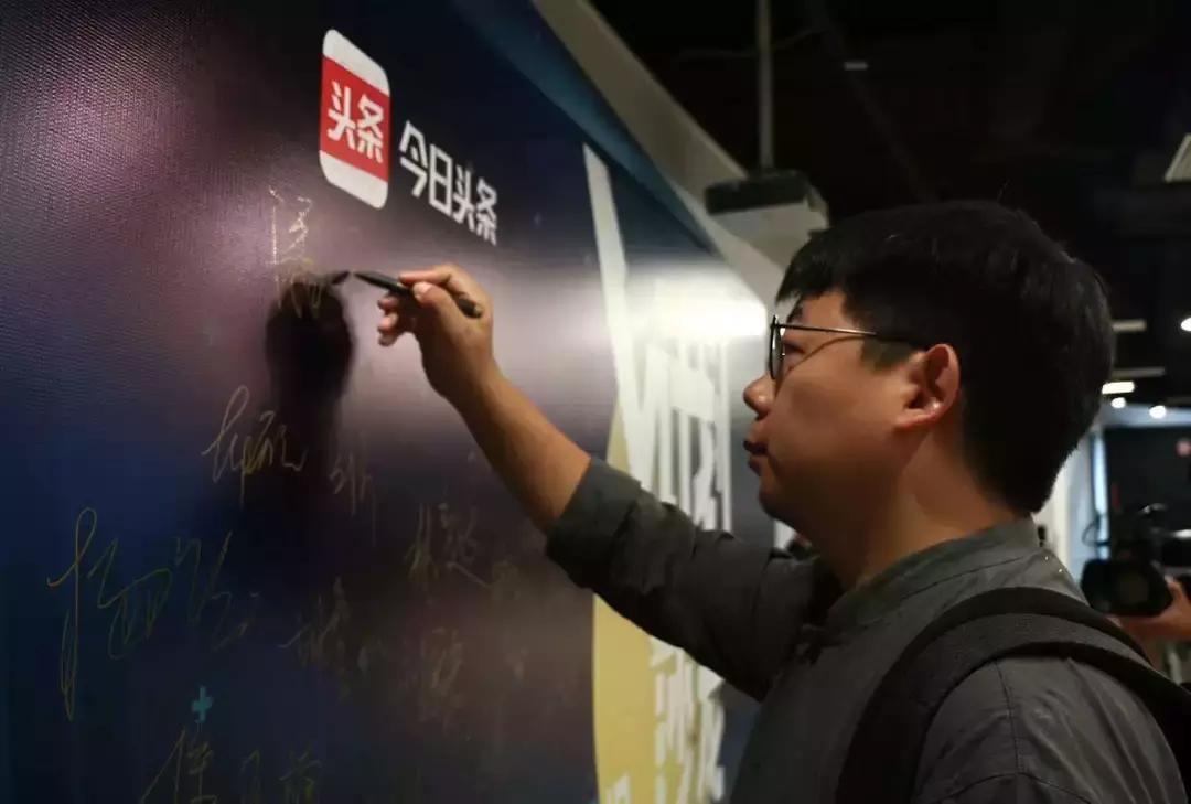 怎么提高自己互联网影响力？王志安、魏武挥手把手教你打造个人IP