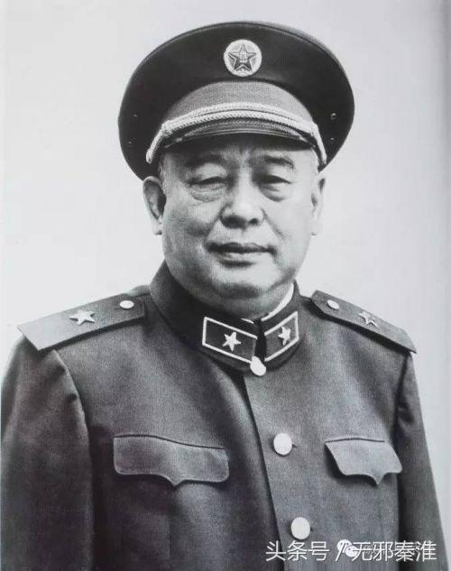 “断臂将军”：“一把手”*秋里余**！