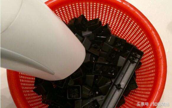 怎么正确清洗机械键盘,如何清洗机械键盘的正确方法