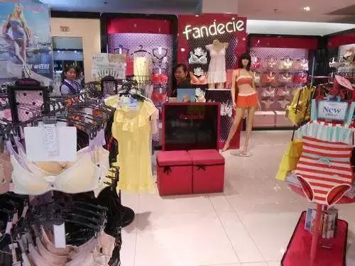 维密内衣市场排名,内衣巨头跌落神坛维密的衰败之路