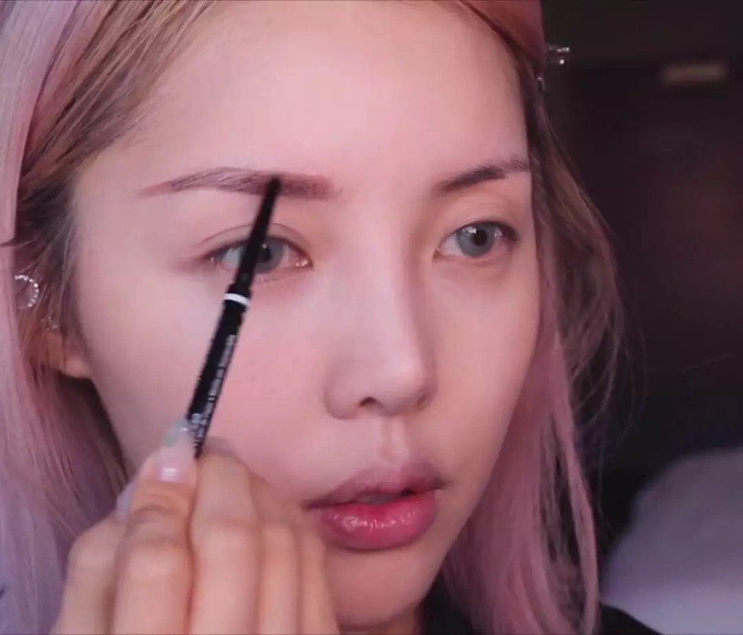 UltraChina凉了没关系，这有一份音乐节美妆攻略