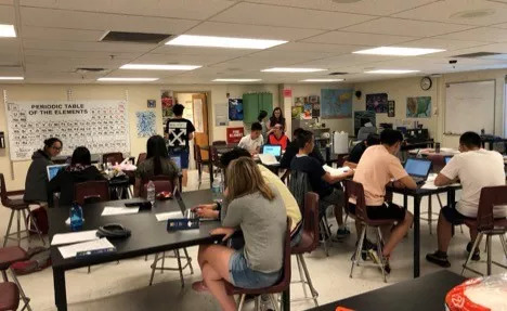 在美国“第一磁校”艾威达高中读夏校，是一种怎样的体验？