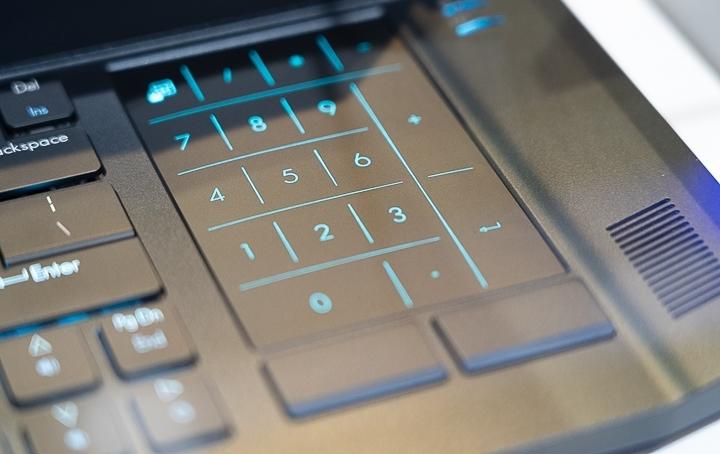 宏碁全球限量电竞笔记本曲面,宏碁翻转屏笔记本新品发布