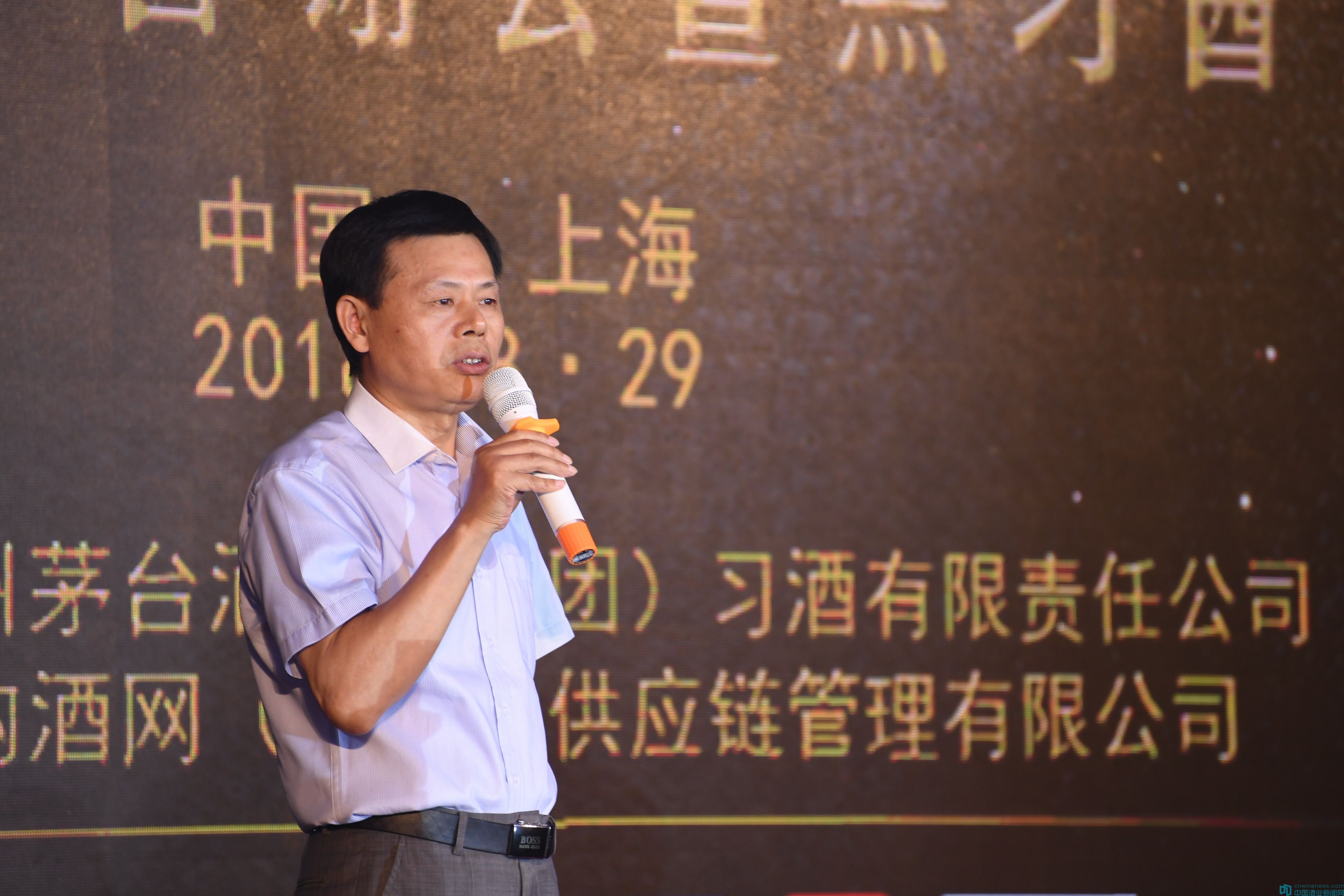 购酒网携手贵州习酒匠心打造、匠意独运黑习酱