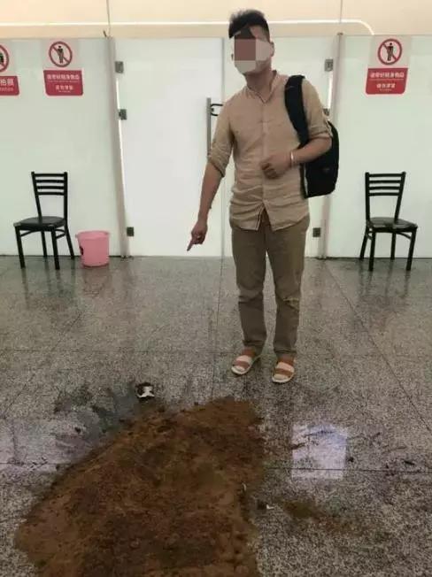 你还知道哪些东西不能带上飞机,飞机上随身不能携带的东西有哪些