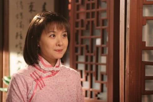 黄圣依和其他明星,在黄圣依面前炫富的女明星