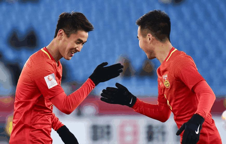 亚洲杯夺冠*率赔**才第十？可怕的是，咱们男足已经成为养老院了