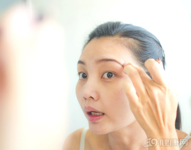 文一次眉永久不掉？严重警告：5类人须谨慎