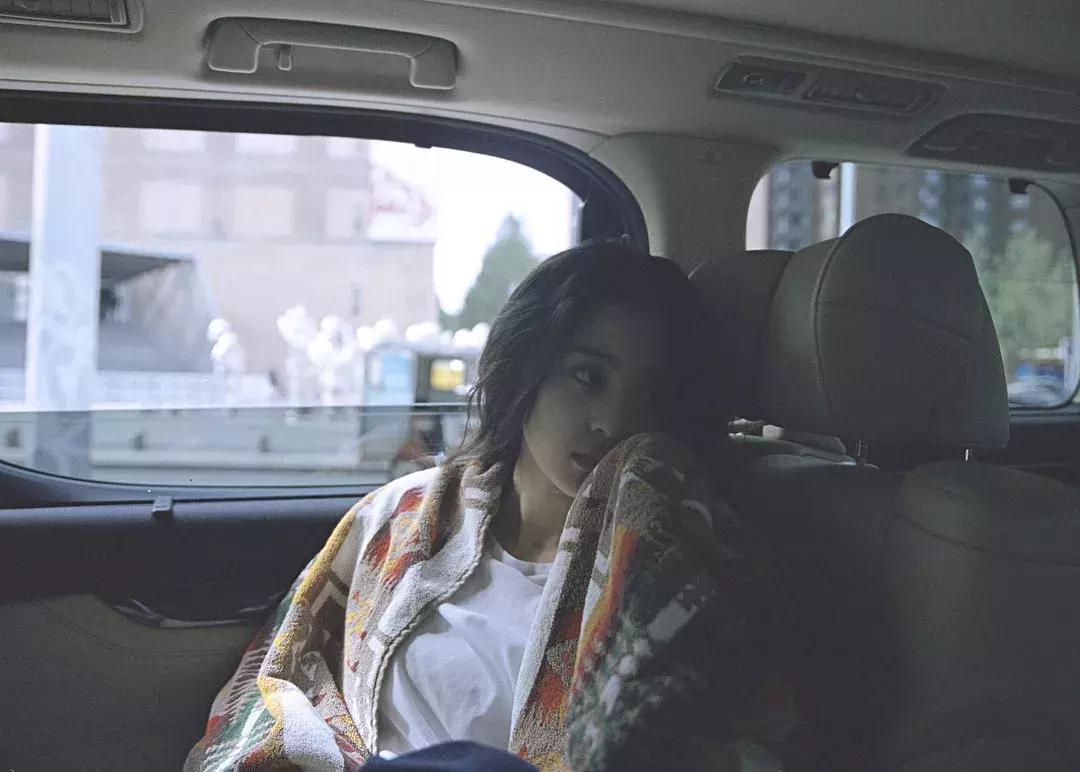 zach牛仔裤,zara流苏牛仔裤