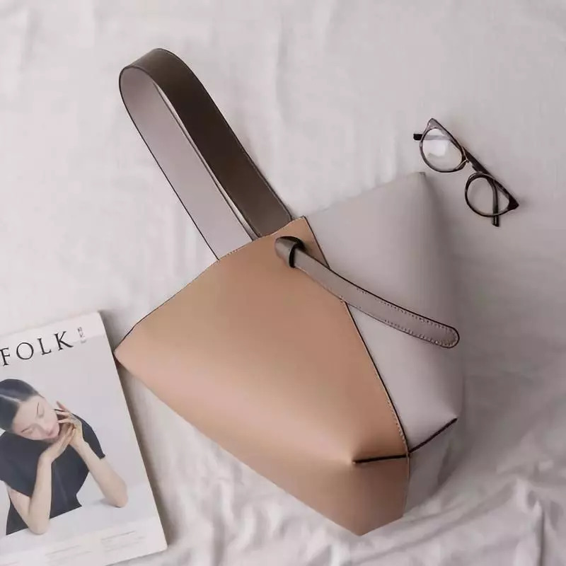 上学通勤斜挎大包包推荐,学生党平价大包包店铺推荐