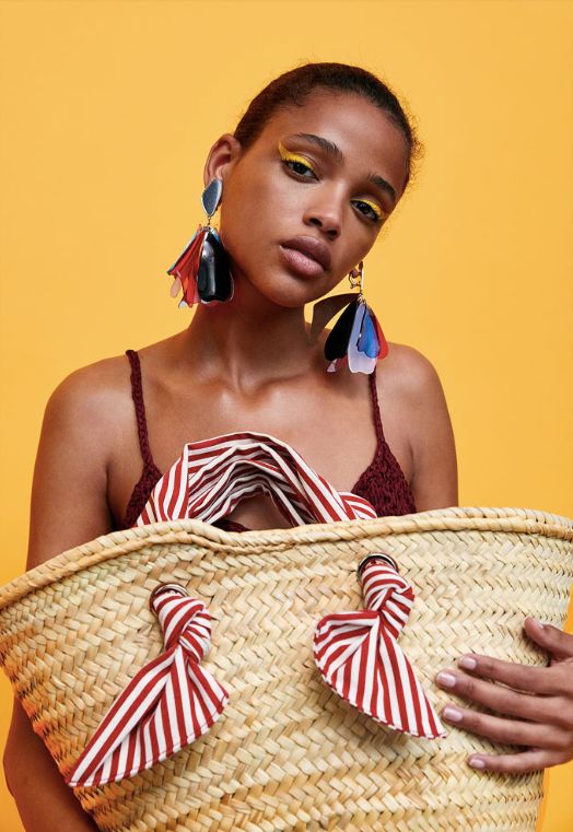 上学通勤斜挎大包包推荐,学生党平价大包包店铺推荐