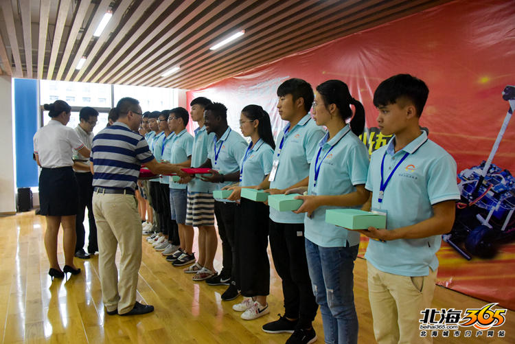 自制智能无人驾驶车,无人车远程操控制作